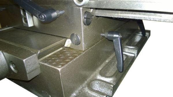 HEC AKP-2 RISTISYÖTTÖPÖYTÄ - Image 3
